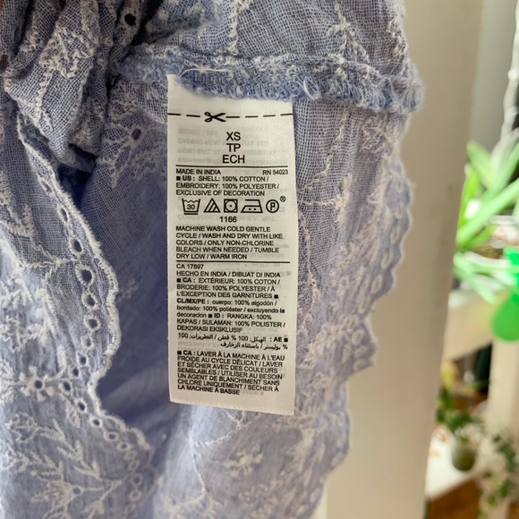 Blue top with white embroidery and tassles - Picture 5 of 5